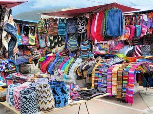 MERCADO OTAVALO
