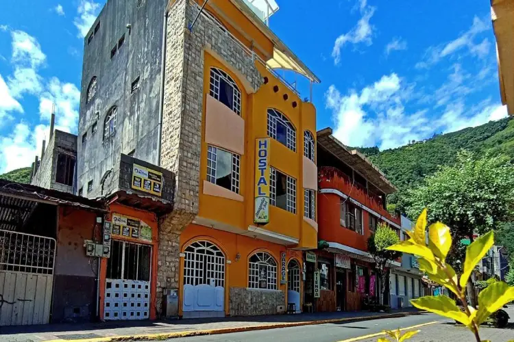 Amazonia Y Sol Hostel