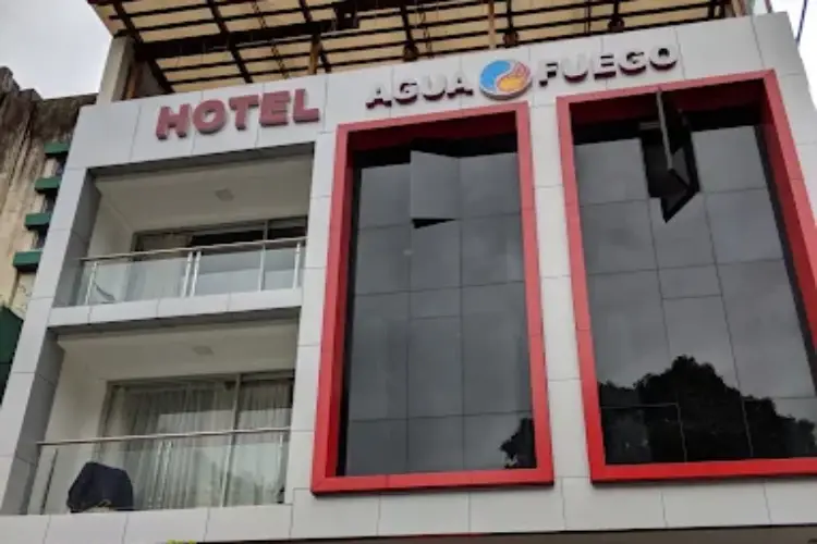 Agua Fuego Hotel